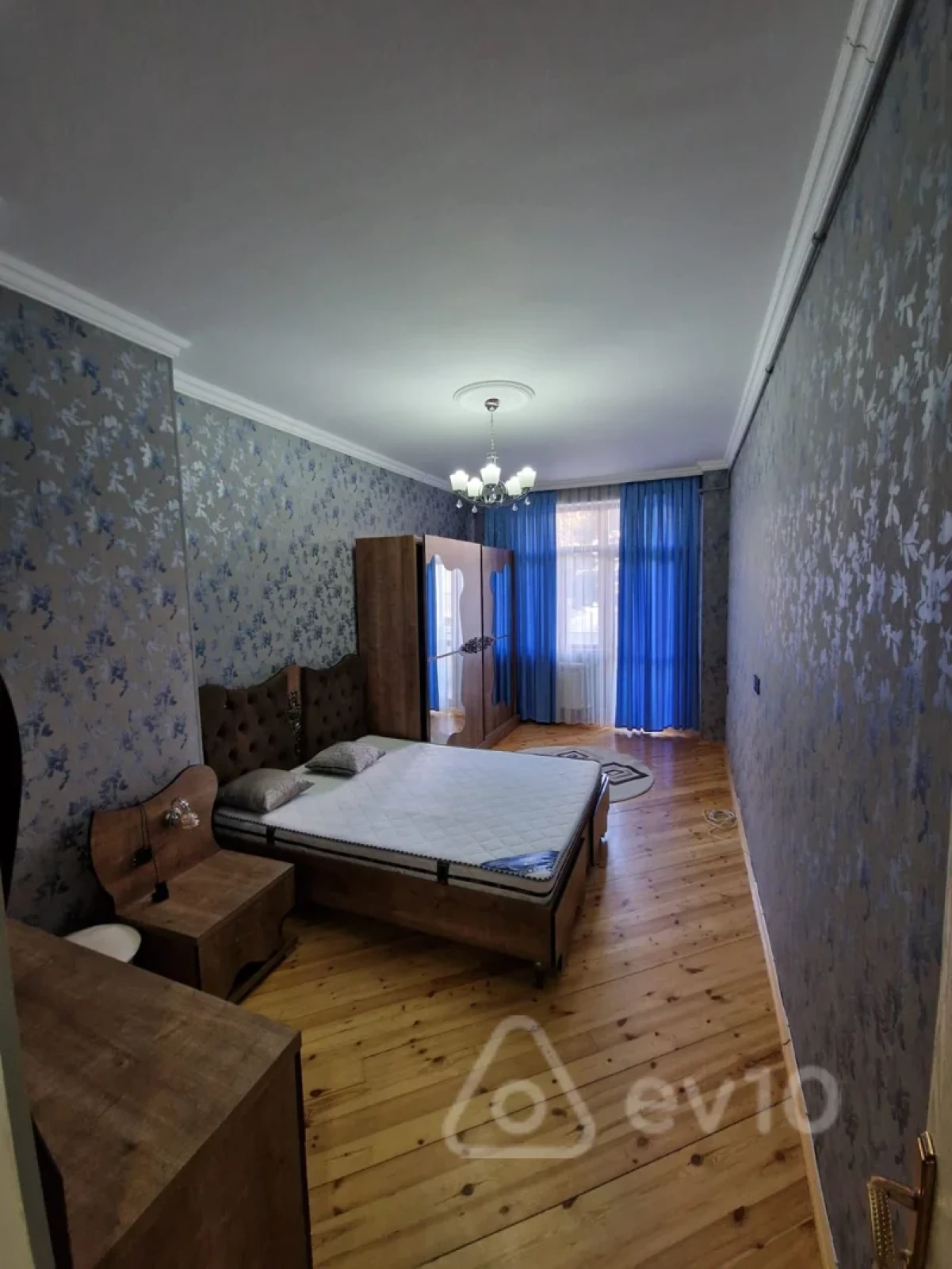 Kirayə verilir 2 otaqlı yeni tikili 75 m²