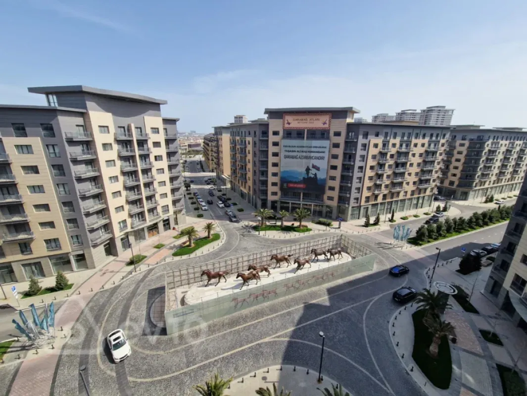 Satılır 3 otaqlı yeni tikili 132 m²