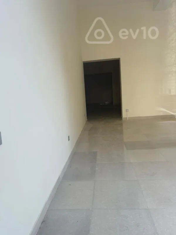 Satılır mənzil 115 m²