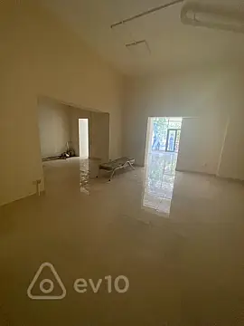 Satılır mənzil 115 m²