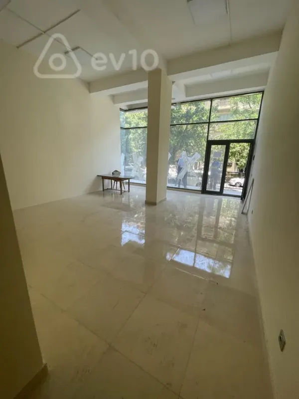 Satılır mənzil 115 m²