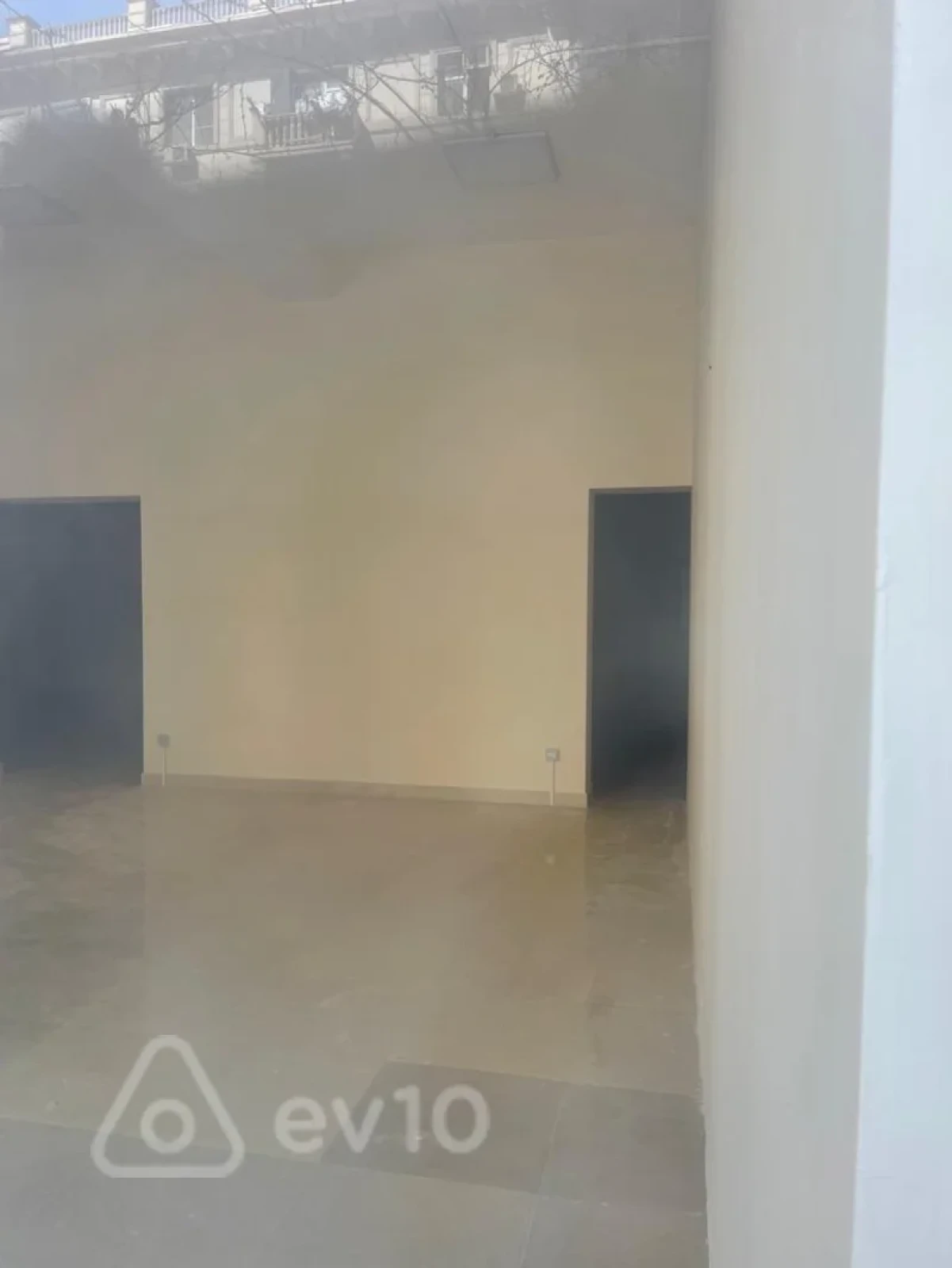 Satılır mənzil 115 m²