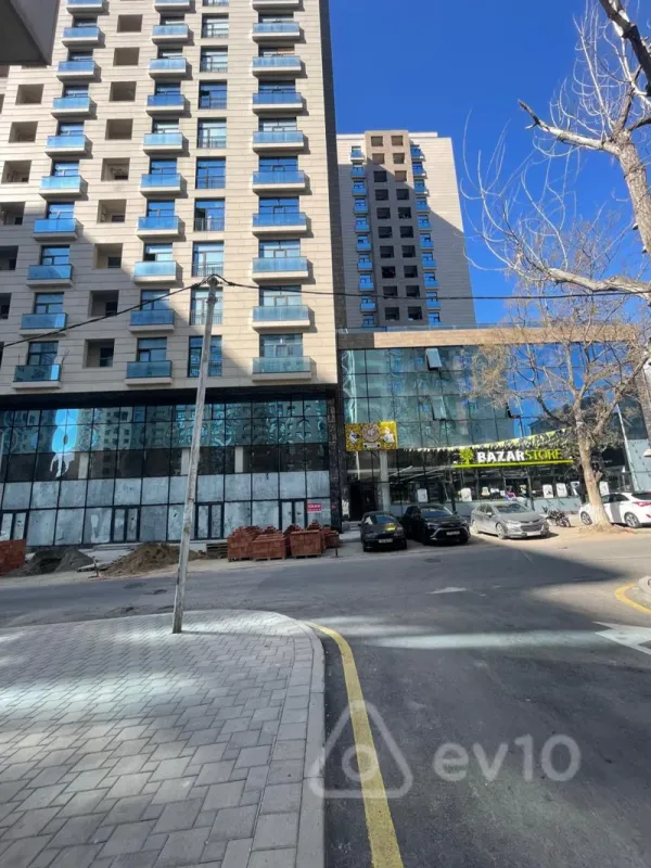 Satılır 5 otaqlı yeni tikili 266 m²