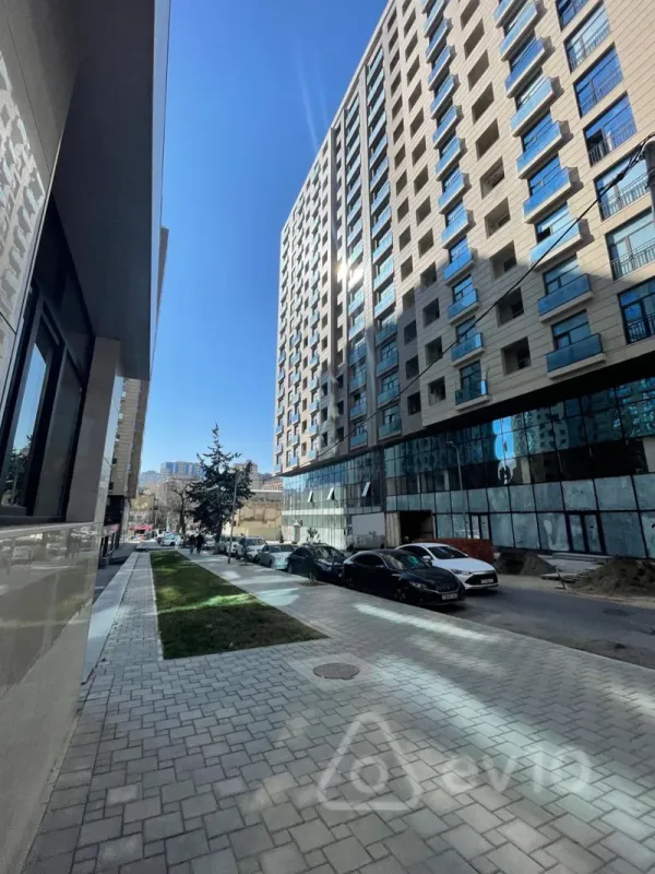 Satılır 5 otaqlı yeni tikili 266 m²