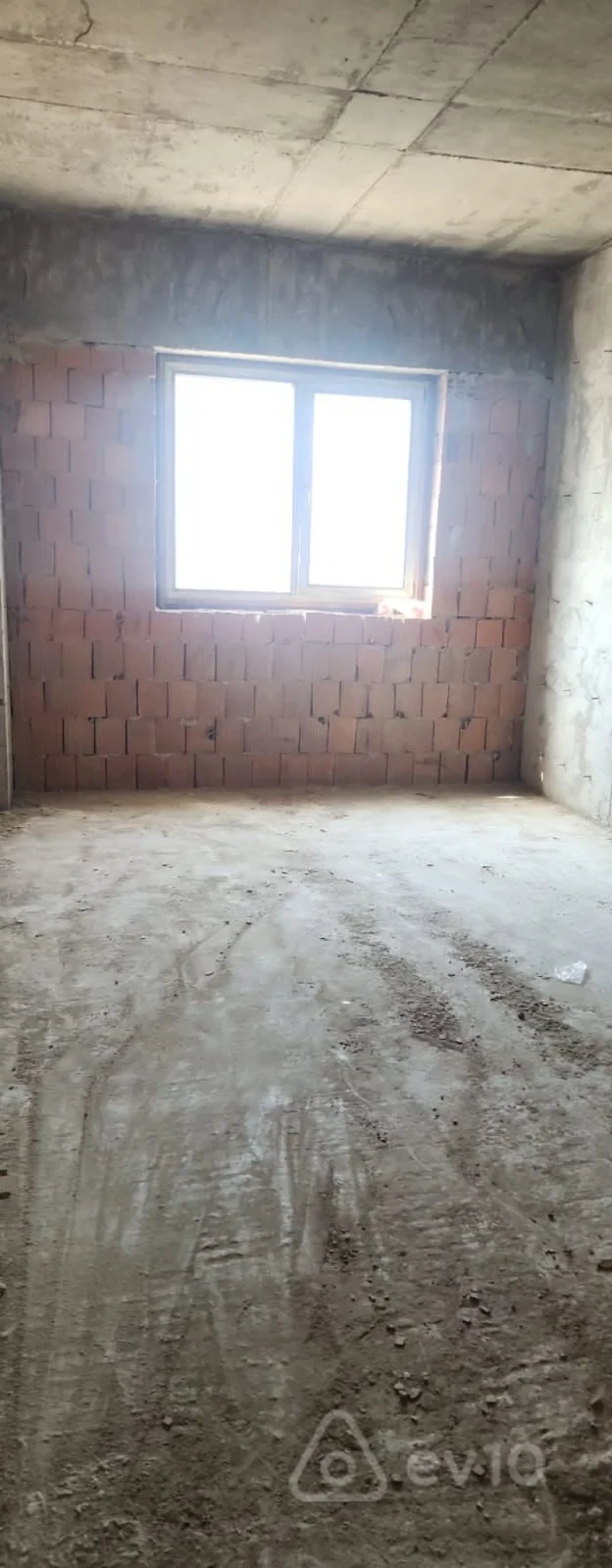 Satılır 3 otaqlı yeni tikili 157 m²