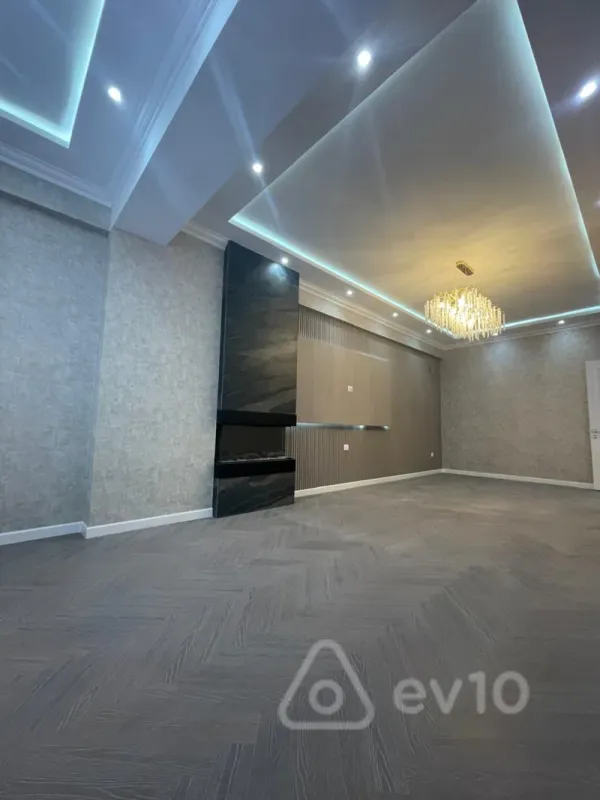 Satılır 3 otaqlı yeni tikili 138 m²