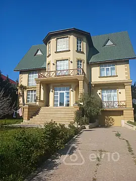 Satılır 8 otaqlı həyət evi 1000 m² — Bakı, Abşeron 8 otaq 1000.00 m²