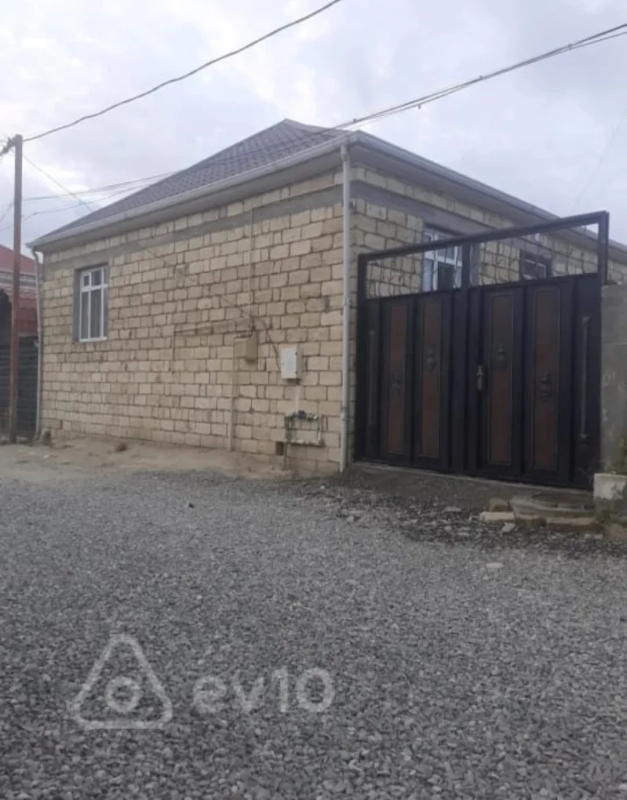 Satılır 3 otaqlı həyət evi 90 m²