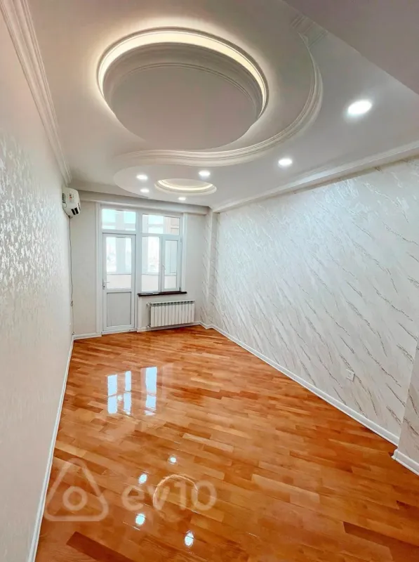 Satılır 3 otaqlı yeni tikili 133 m²