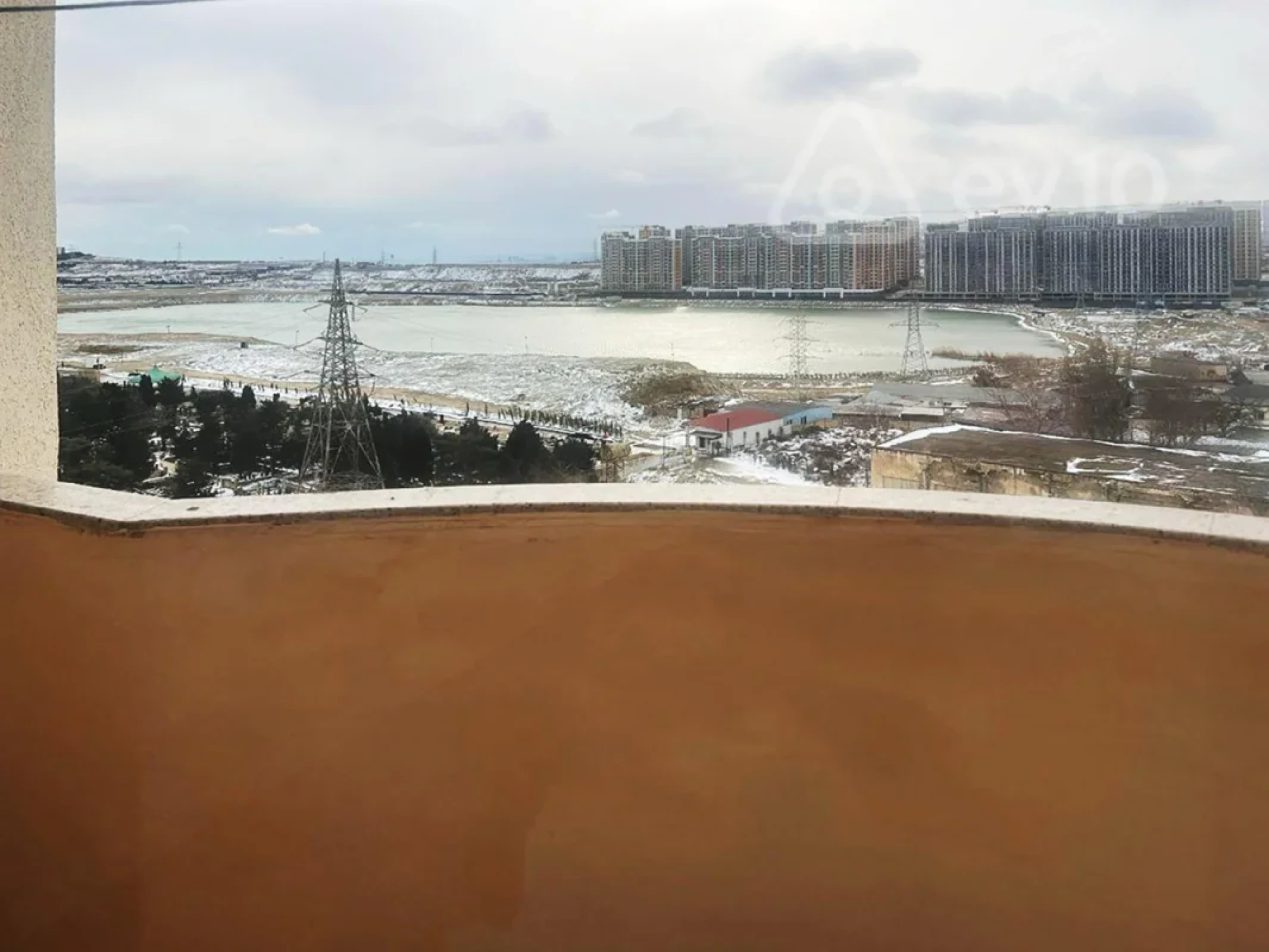 Satılır 3 otaqlı yeni tikili 133 m²