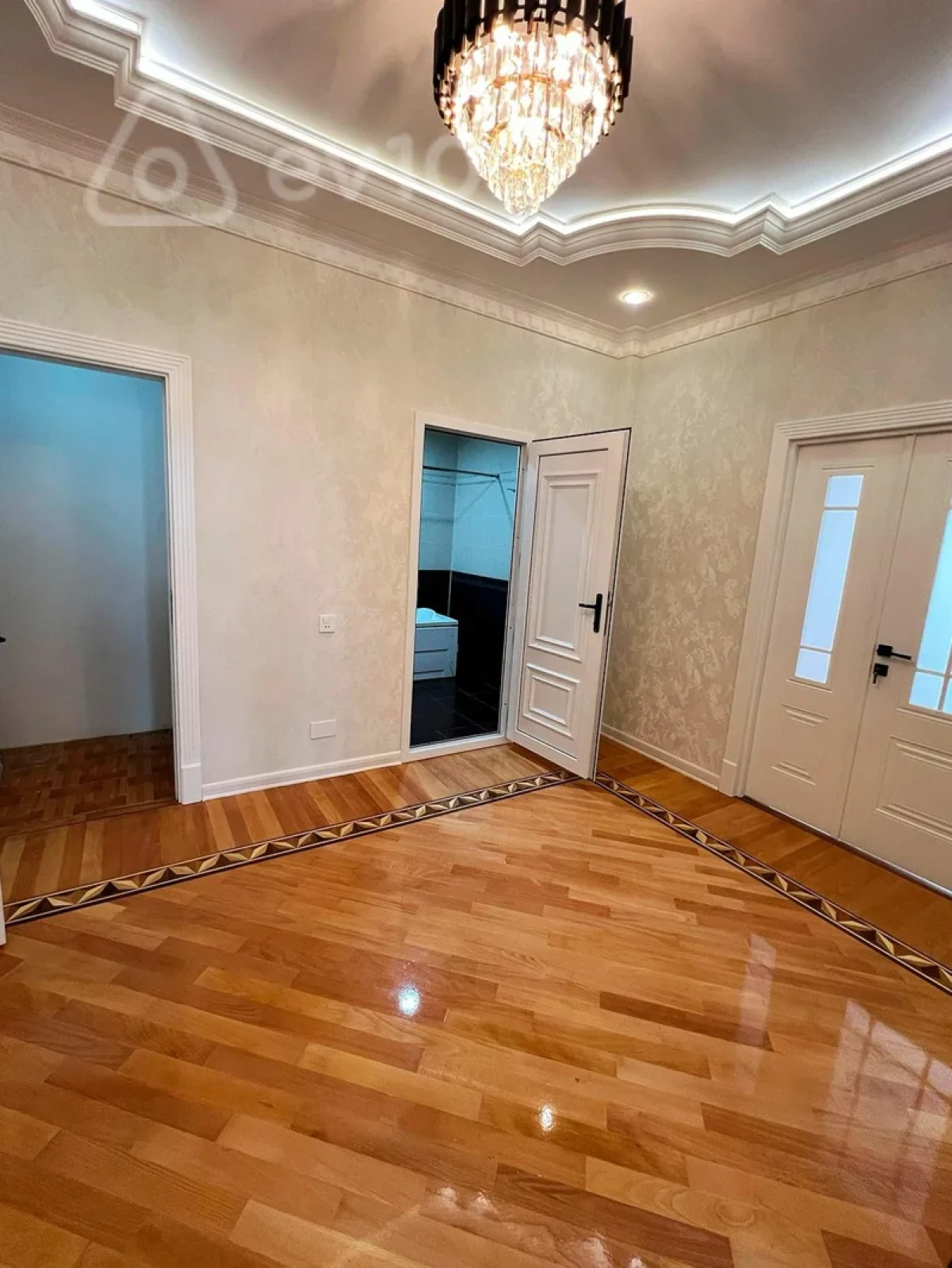 Satılır 3 otaqlı yeni tikili 133 m²