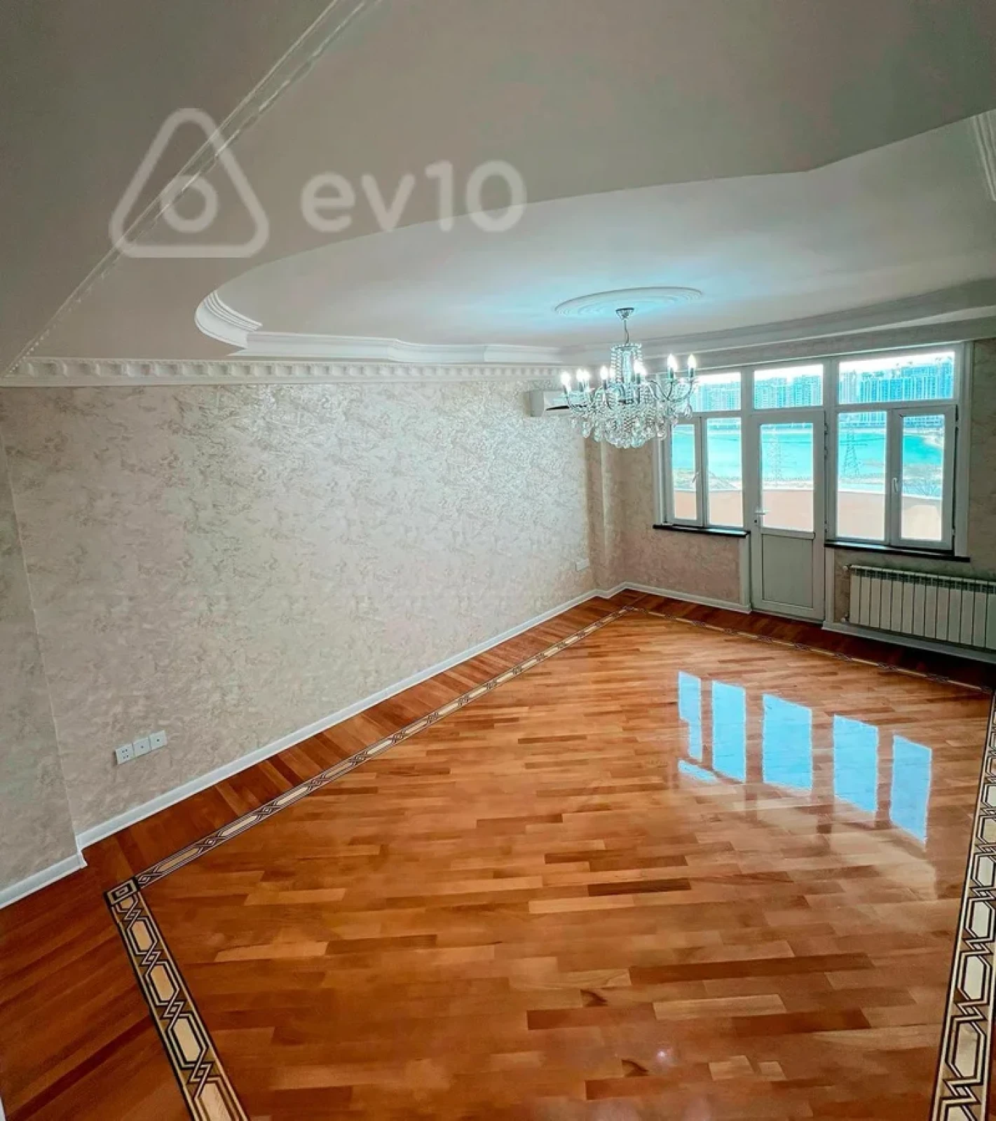 Satılır 3 otaqlı yeni tikili 133 m²