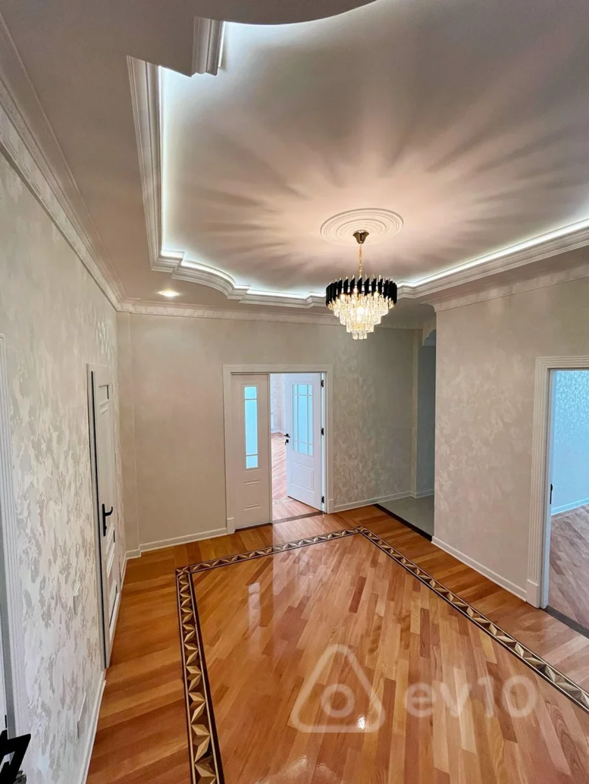 Satılır 3 otaqlı yeni tikili 133 m²