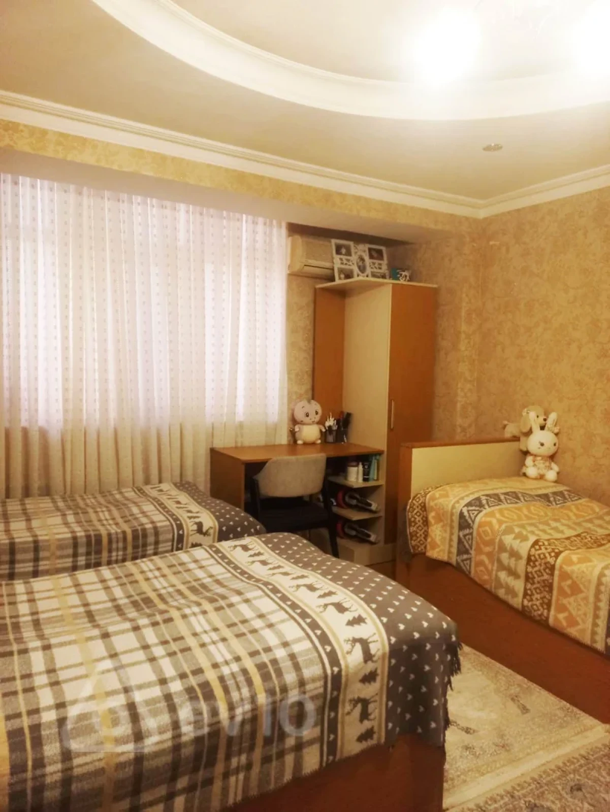 Satılır 4 otaqlı köhnə tikili 110 m²