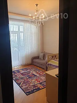 Satılır 3 otaqlı yeni tikili 140 m²