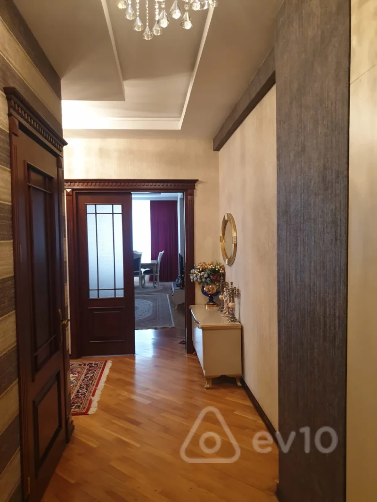 Satılır 3 otaqlı yeni tikili 140 m²
