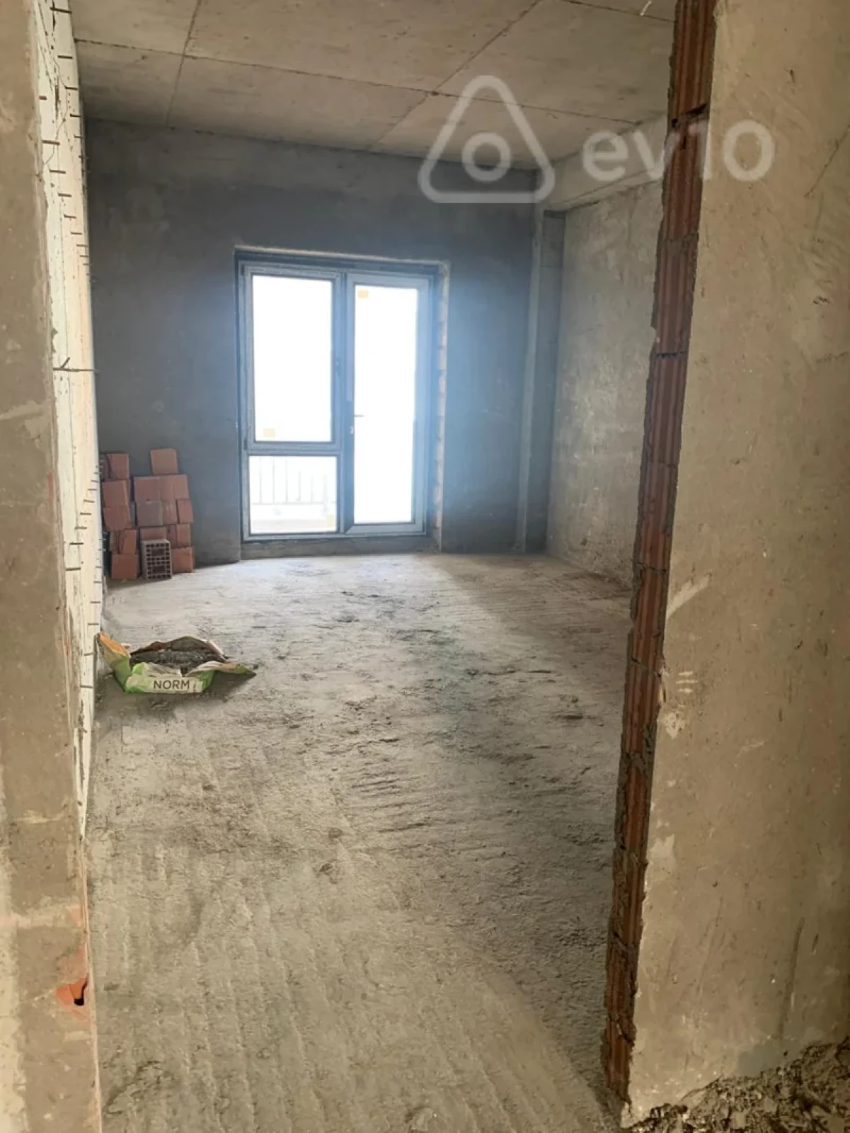 Satılır 3 otaqlı yeni tikili 118.8 m²