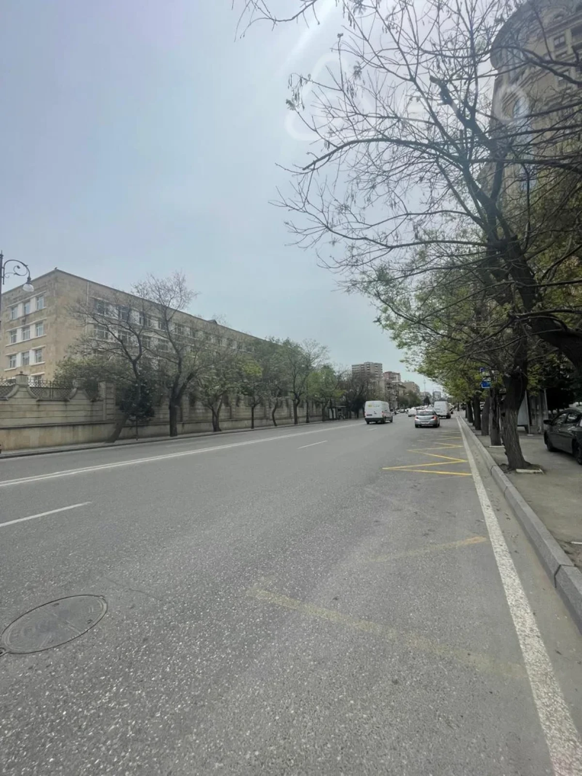 Satılır 4 otaqlı köhnə tikili 112 m²