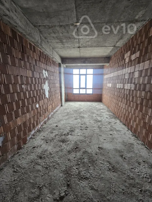 Satılır 3 otaqlı yeni tikili 138.6 m²