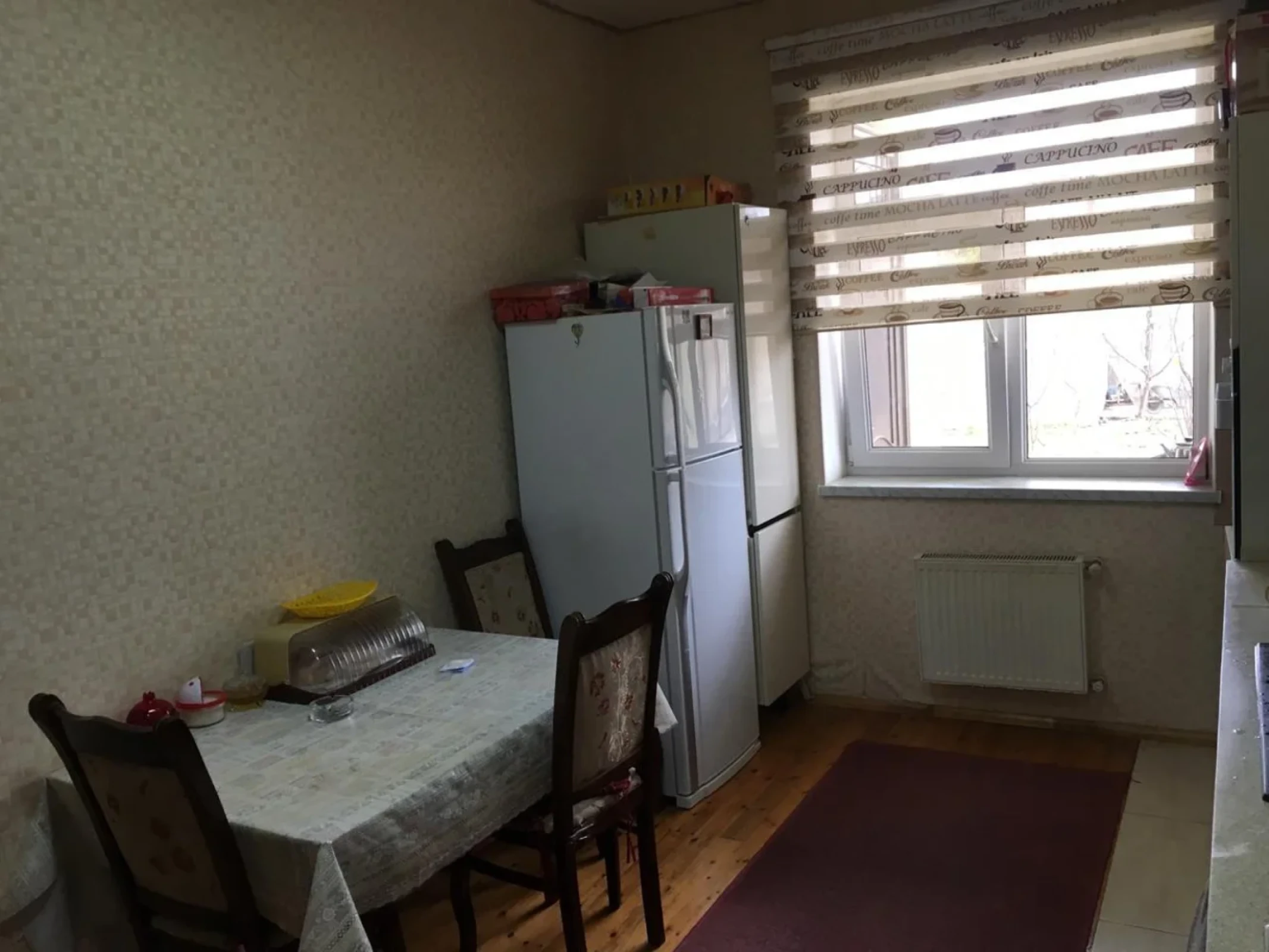Satılır 6 otaqlı həyət evi 200 m²