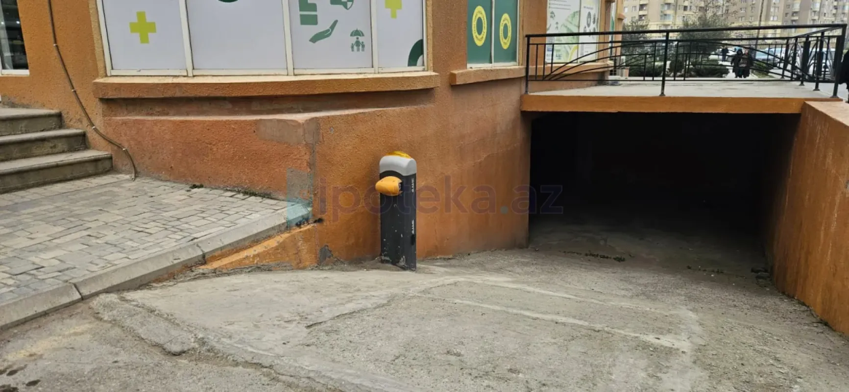 Satılır qaraj 20 m²