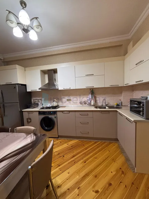 Satılır 2 otaqlı yeni tikili 74 m²