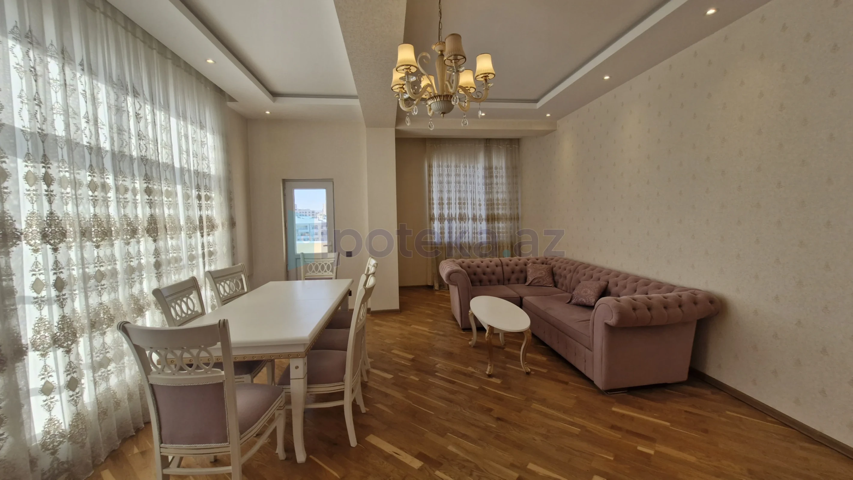 Satılır 3 otaqlı yeni tikili 127 m²