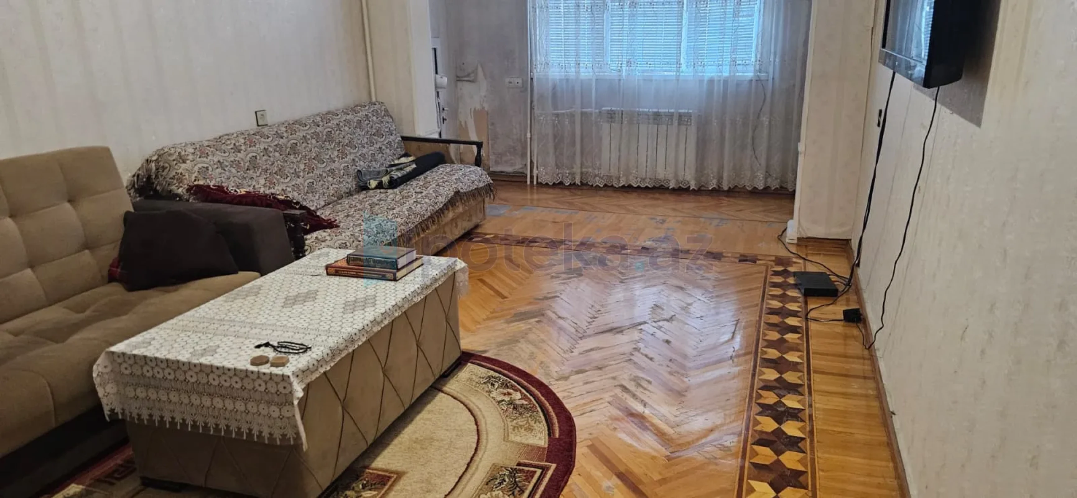 Satılır 3 otaqlı köhnə tikili 88 m²