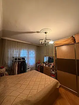 Satılır 2 otaqlı köhnə tikili 65 m²