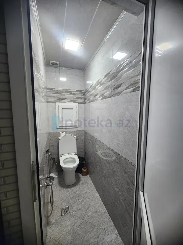 Satılır 3 otaqlı köhnə tikili 64 m²