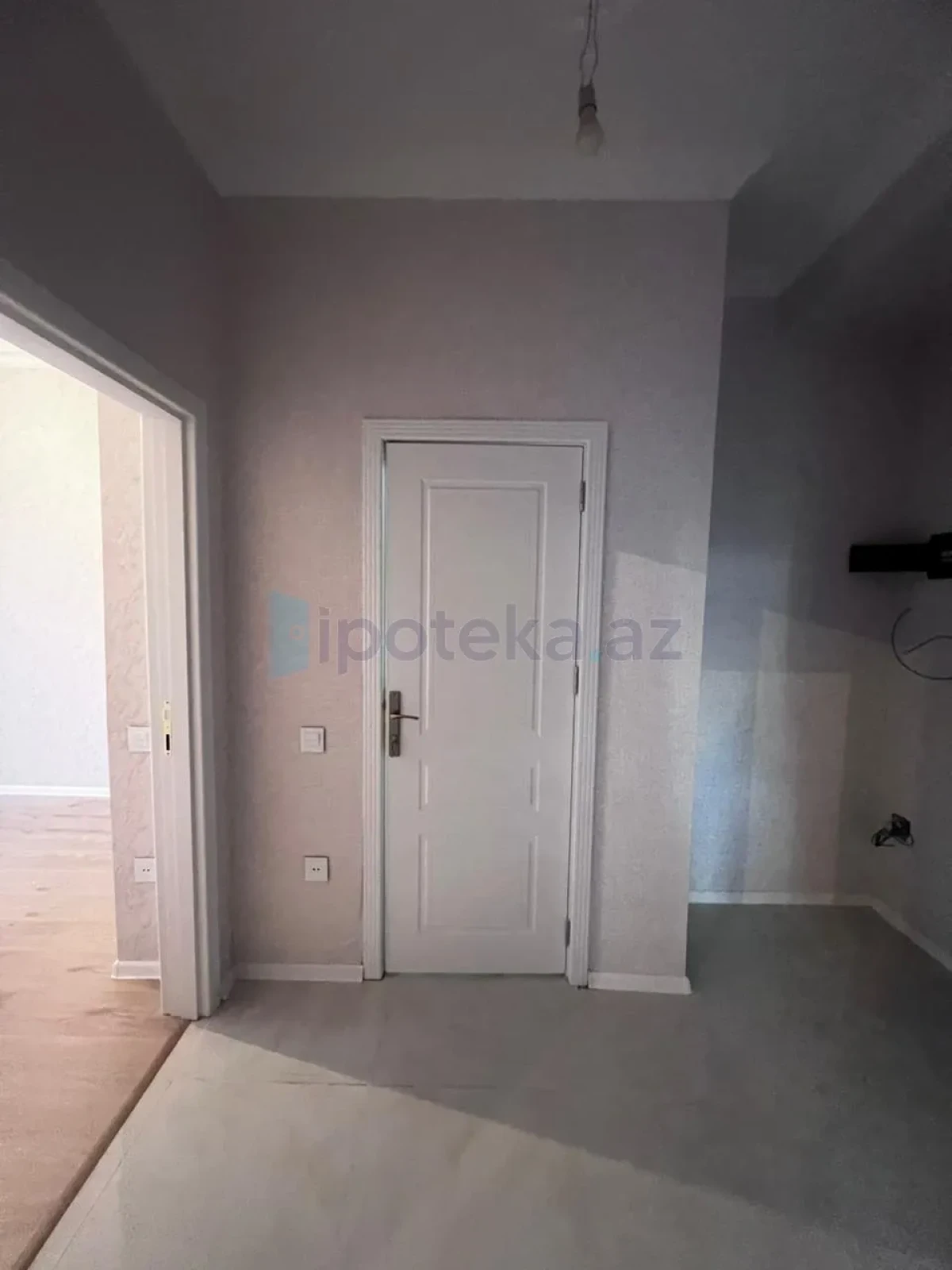 Satılır 3 otaqlı yeni tikili 99 m²