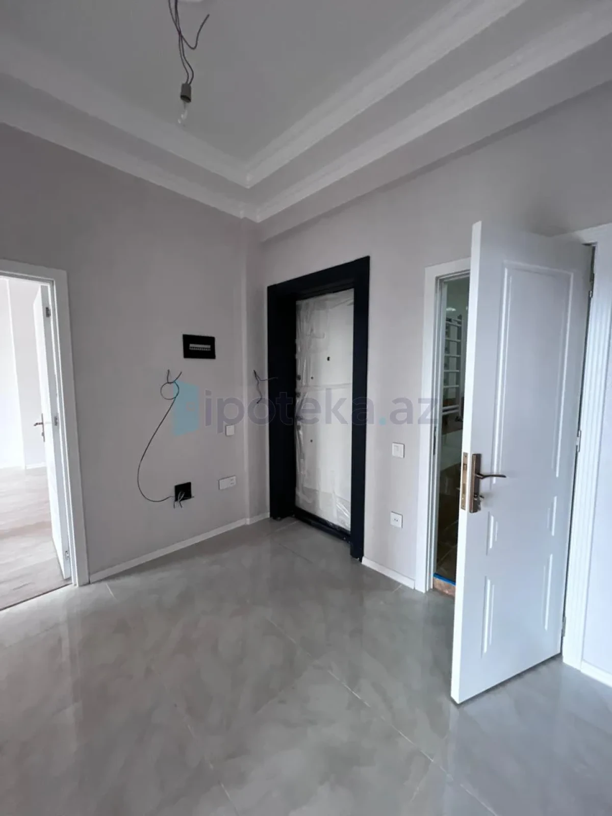 Satılır 3 otaqlı yeni tikili 99 m²