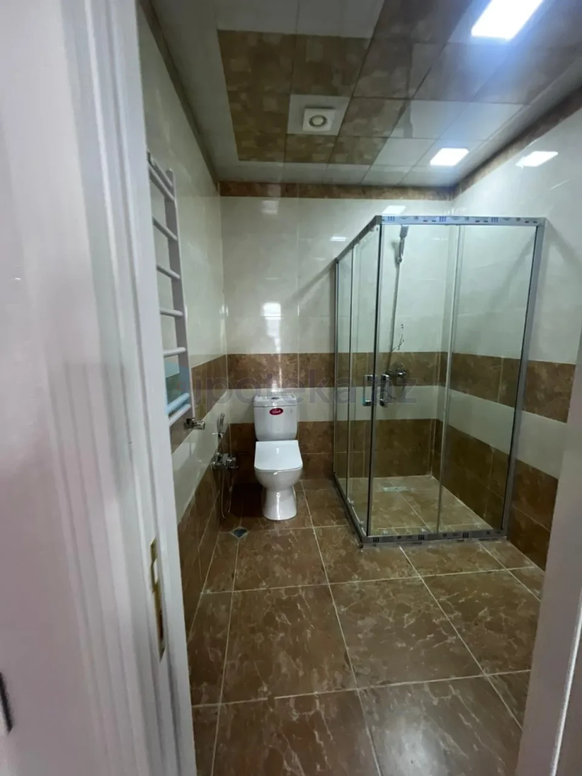 Satılır 3 otaqlı yeni tikili 99 m²