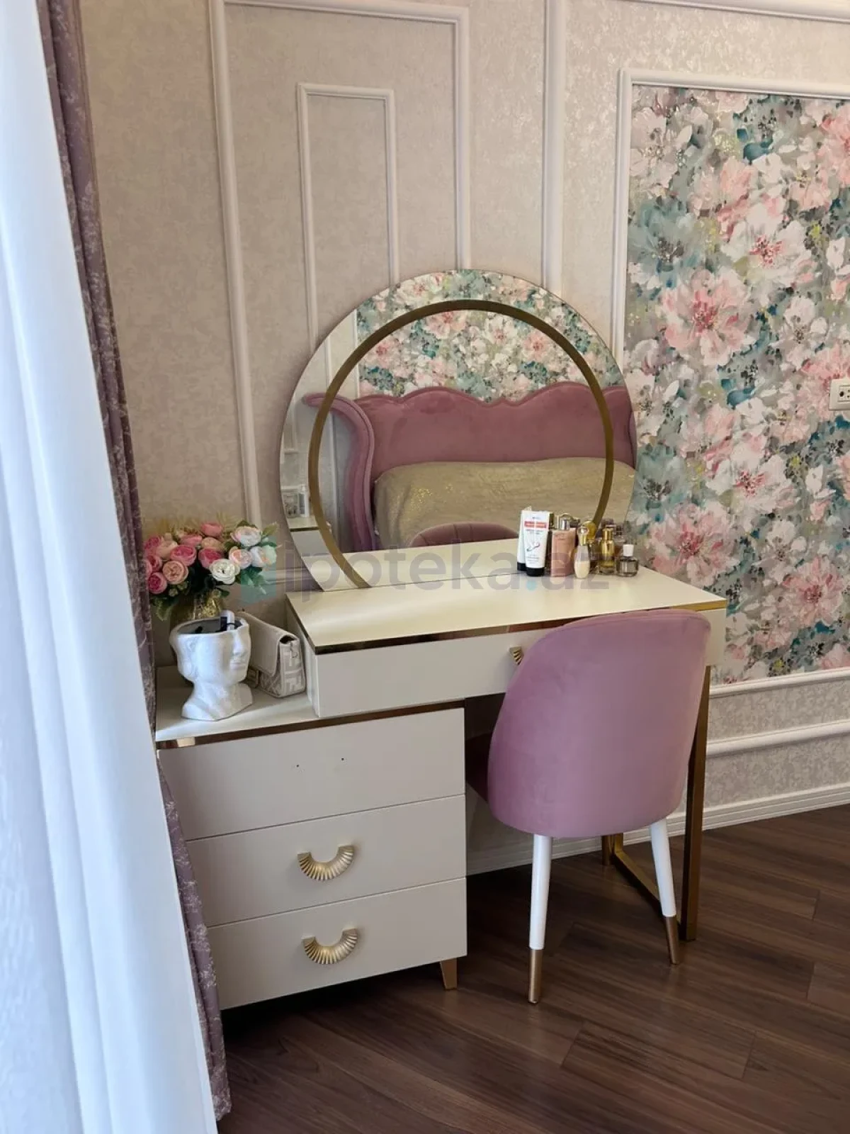 Satılır 3 otaqlı yeni tikili 148 m²