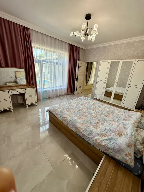 Satılır 3 otaqlı həyət evi 153 m²