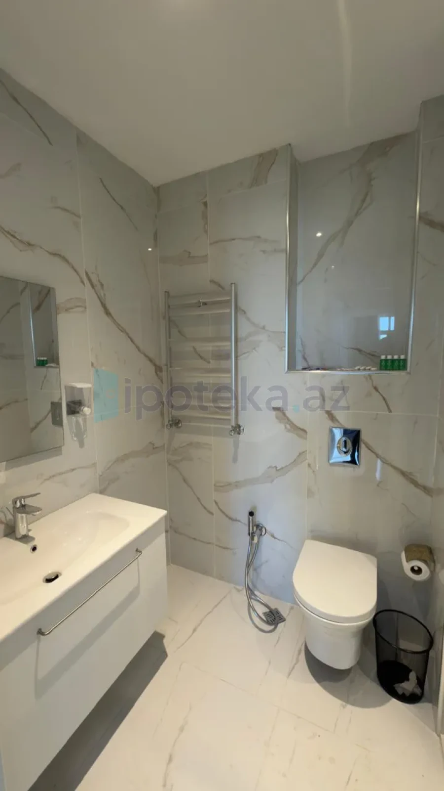 Satılır 3 otaqlı yeni tikili 56 m²