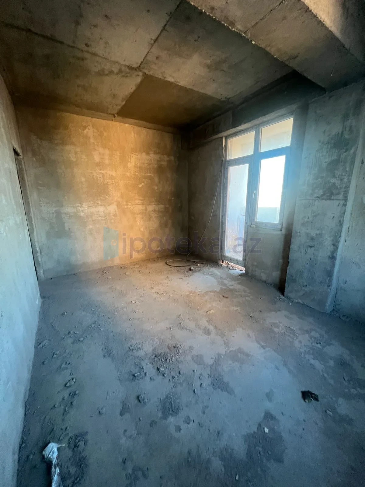 Satılır 3 otaqlı yeni tikili 107 m²