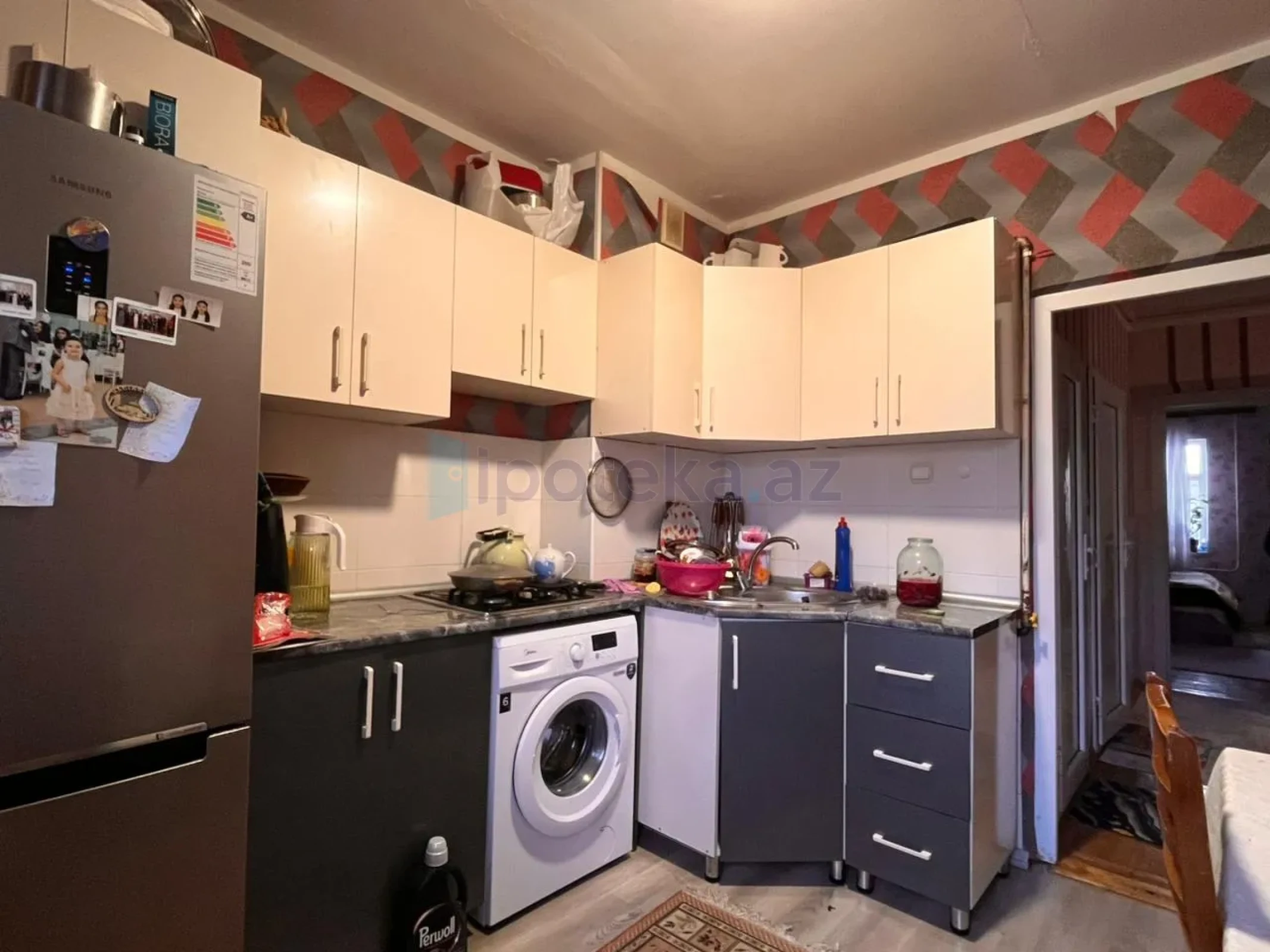 Satılır 3 otaqlı köhnə tikili 80 m²