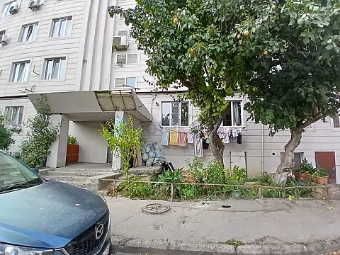 Satılır 3 otaqlı köhnə tikili 80 m² — Bakı, Yasamal 3 otaq 80.00 m²