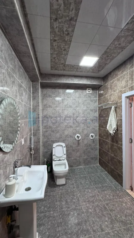 Satılır 2 otaqlı yeni tikili 78 m²