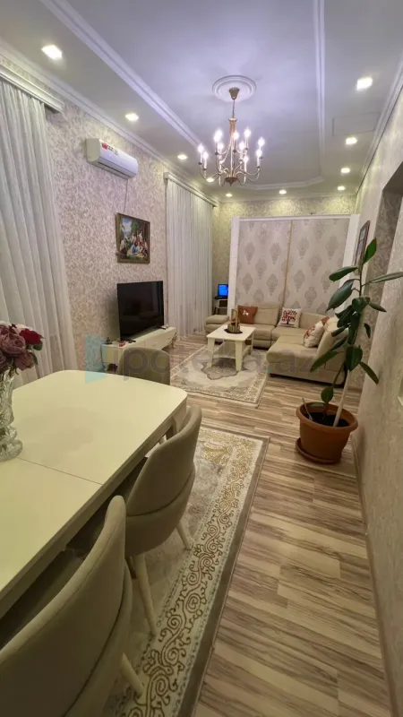 Satılır 3 otaqlı həyət evi 140 m²