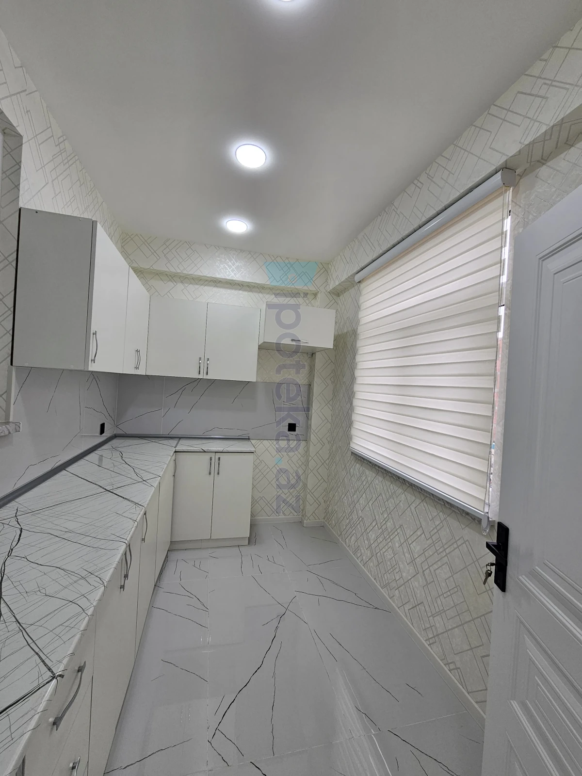 Satılır 2 otaqlı yeni tikili 44 m²
