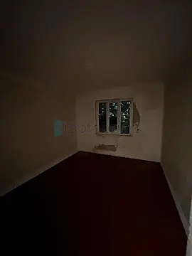 Satılır 5 otaqlı köhnə tikili 120 m² — Bakı, Yeni Günəşli 5 otaq 120.00 m²