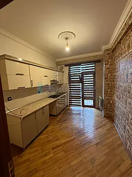 Satılır 3 otaqlı yeni tikili 113 m²