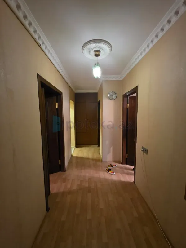 Satılır 3 otaqlı köhnə tikili 80 m²