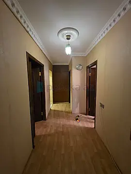 Satılır 3 otaqlı köhnə tikili 80 m²