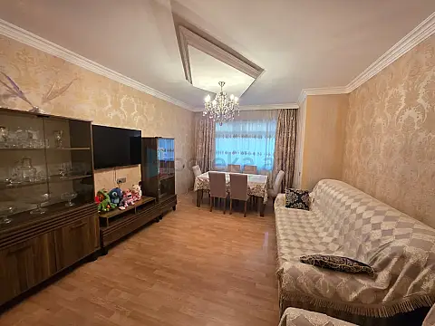 Satılır 3 otaqlı köhnə tikili 80 m² — Bakı, Suraxanı 3 otaq 80.00 m²