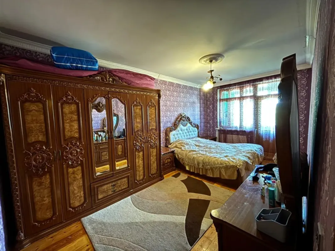 Satılır 3 otaqlı köhnə tikili 80 m²