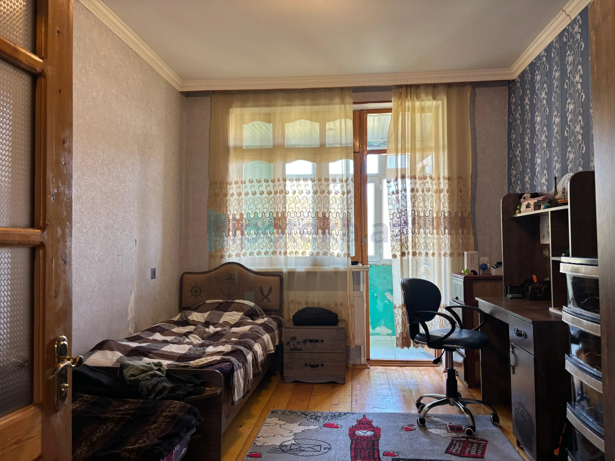 Satılır 3 otaqlı köhnə tikili 80 m²