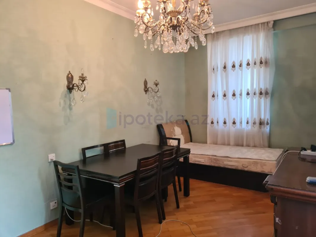 Satılır 4 otaqlı yeni tikili 159 m²